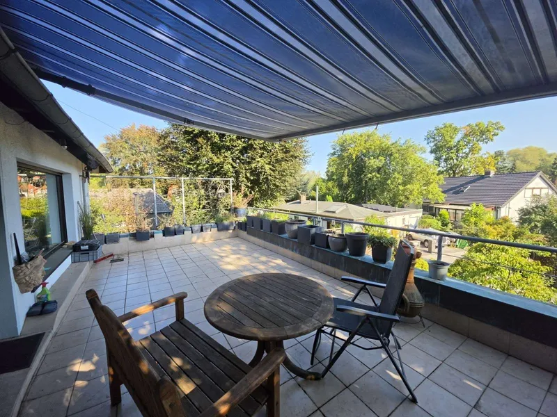 Ruhige 5 Zimmer Maisonette Wohnung mit Garten und Dachterrasse in attraktiver Wohnlage von Staaken — photo 1